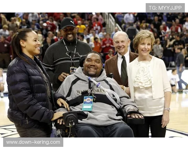 罗德尼·罗杰斯因全地形车事故导致肩膀以下瘫痪