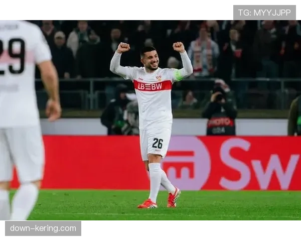 斯图加特补时阶段连入两球，3-2神奇逆转门兴格拉德巴赫